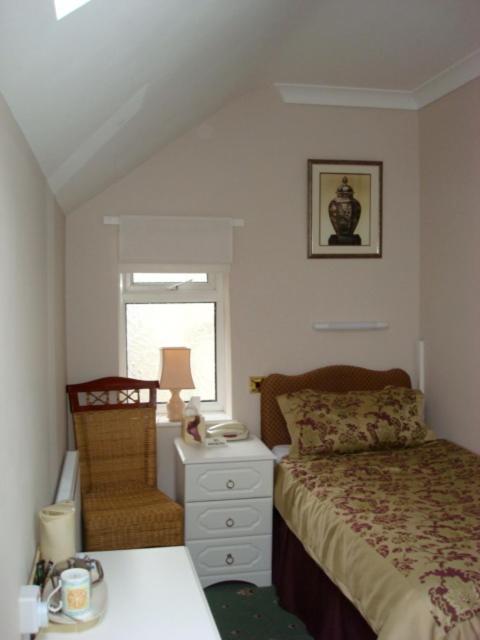 Hunters Lodge Guest House Southampton Bilik gambar