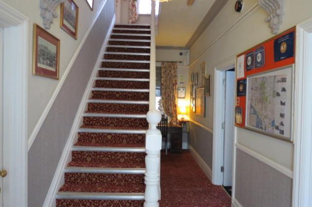 Hunters Lodge Guest House Southampton Luaran gambar